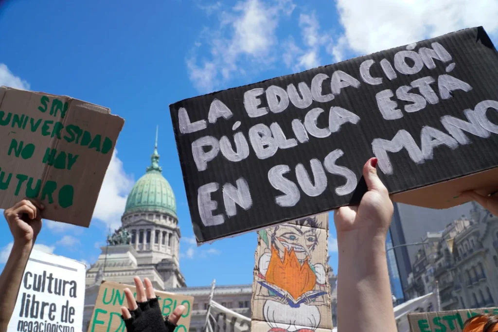 LAS UNIVERSIDADES REALIZARÁN ESTE JUEVES UN PARO CONTRA EL VETO DE MILEI