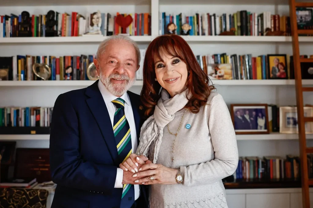 CRISTINA KIRCHNER RECIBIÓ LA VISITA DE LULA Y LANZÓ CRÍTICAS A MILEI