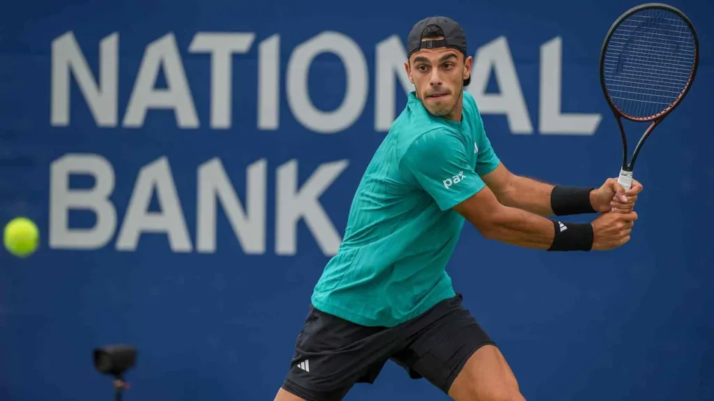 CERÚNDOLO SE ENFRENTA CON ZVEREV POR UN LUGAR EN LOS CUARTOS DE FINAL DEL MASTERS 1000 DE CANADÁ
