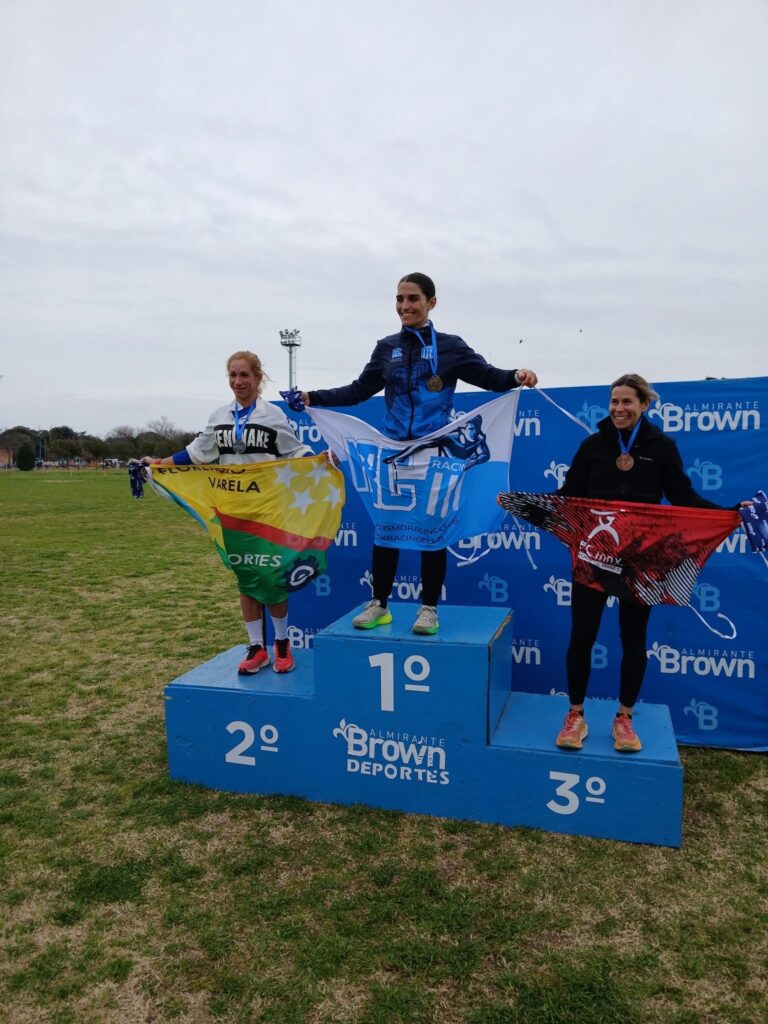 HISTÓRICO TRIUNFO DEL EQUIPO DE ATLETISMO VARELENSE