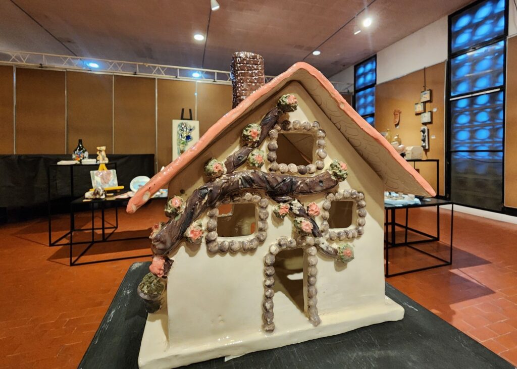COMIENZA LA 11° BIENAL NACIONAL DE ARTE CERÁMICO DE BERAZATEGUI