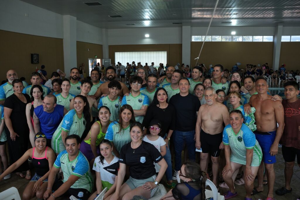 FLORENCIO VARELA FUE SEDE DEL CIRCUITO MÁSTER DE NATACIÓN