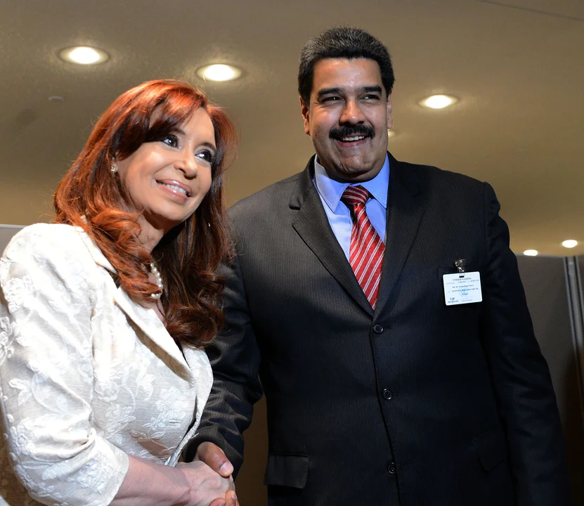 CRISTINA KIRCHNER CONDENÓ EL «SECUESTRO» DE MADURO: «EE. UU. VOLVIÓ A CRUZAR UN LÍMITE»