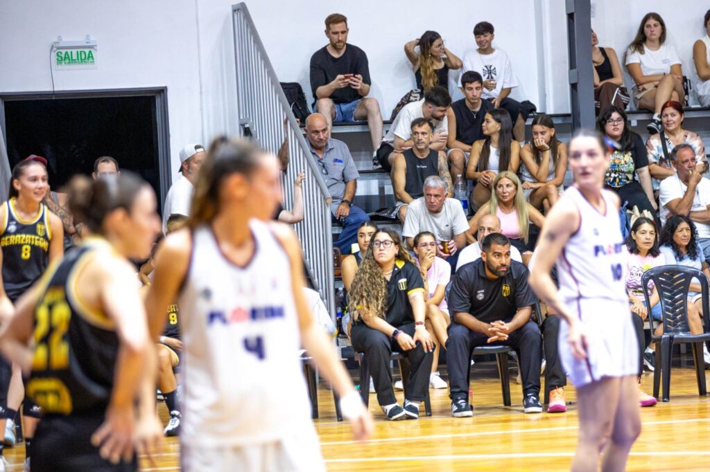 EL INTENDENTE CARLOS BALOR ACOMPAÑÓ AL DEPORTIVO BERAZATEGUI