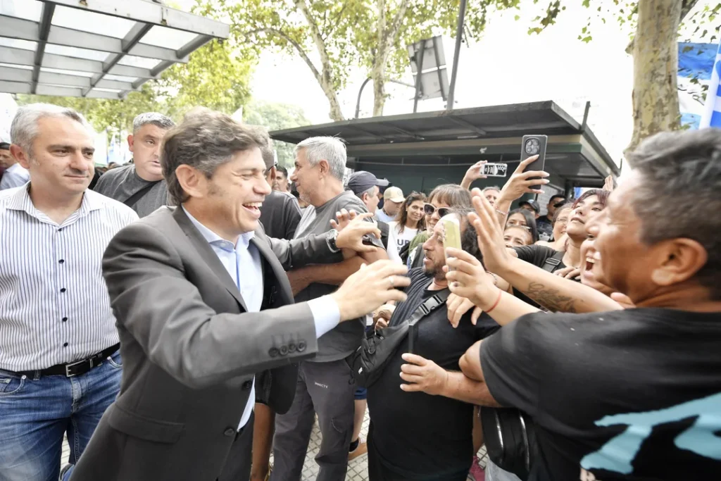 KICILLOF PARTICIPÓ DE LA MARCHA CONTRA LA REFORMA LABORAL: «ESTÁN EN JUEGO LOS DERECHOS DE LOS TRABAJADORES»