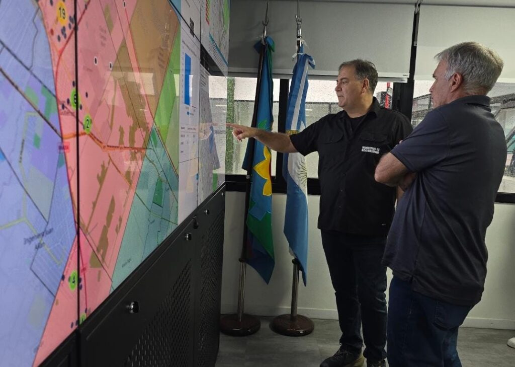 CARLOS BALOR SE REUNIÓ CON EL MINISTRO DE SEGURIDAD BONAERENSE