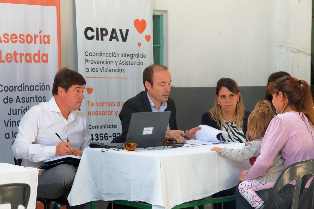 CONTINÚAN LAS JORNADAS DE ASESORAMIENTO LEGAL GRATUITO EN BERAZATEGUI