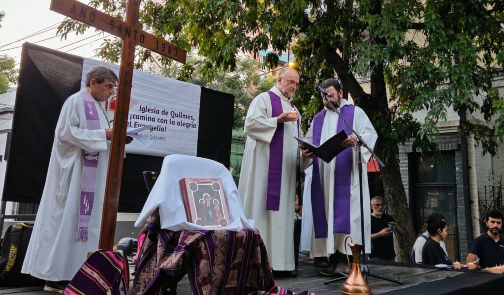 LA DIÓCESIS DE QUILMES VIVIÓ SU ENCUENTRO PENITENCIAL DE CUARESMA Y DIO INICIO A SU III SÍNODO