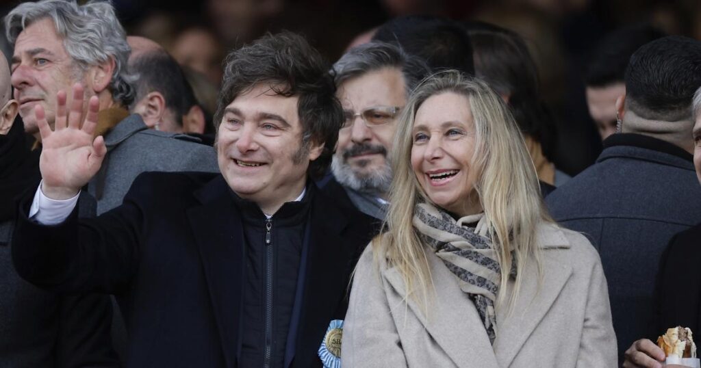 EL 71,2% DE LOS ARGENTINOS QUIERE UN CAMBIO DE GOBIERNO, SEGÚN UNA ENCUESTA