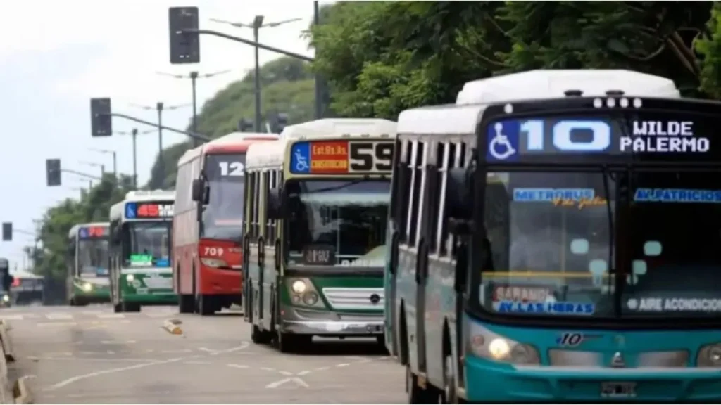 AUMENTÓ EL BOLETO DE COLECTIVOS EN EL AMBA